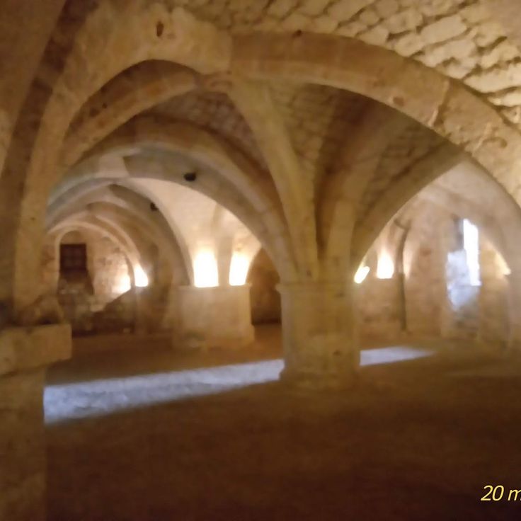 Saint-André Crypt