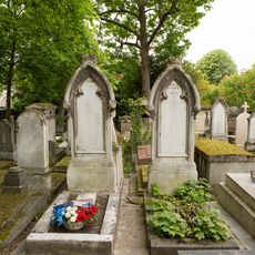 Grave of Chatelain-Vienne