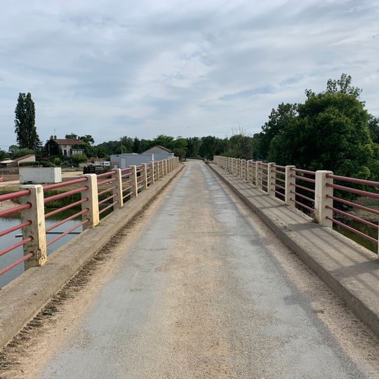 Pont routier du barrage de La Truchère