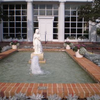 Lillian Schnitzer Fountain