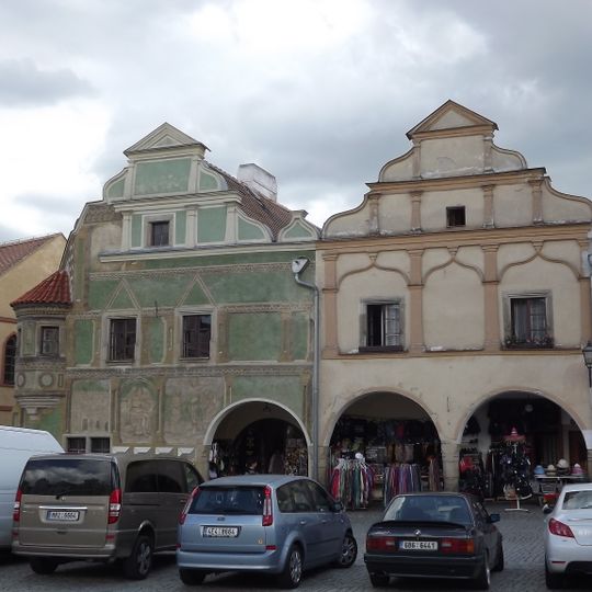 Náměstí Zachariáše z Hradce 14