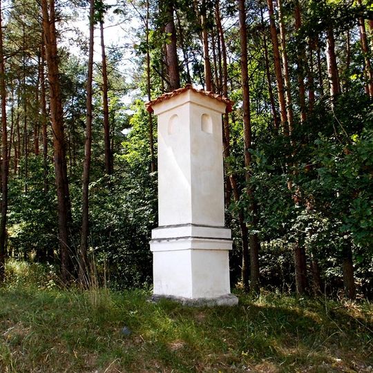 Boží muka na Doubravici u Nerestců