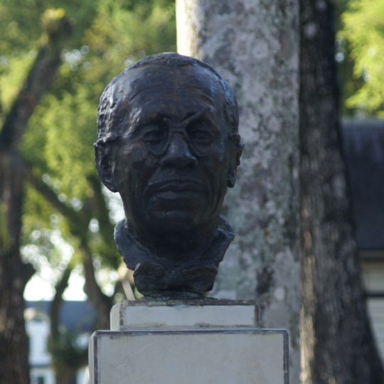 Buste van Eddy Snijders