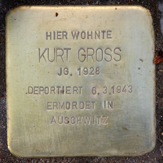 Stolperstein dedicated to Kurt Gross