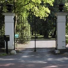 Gunterstein: dubbel toegangshek