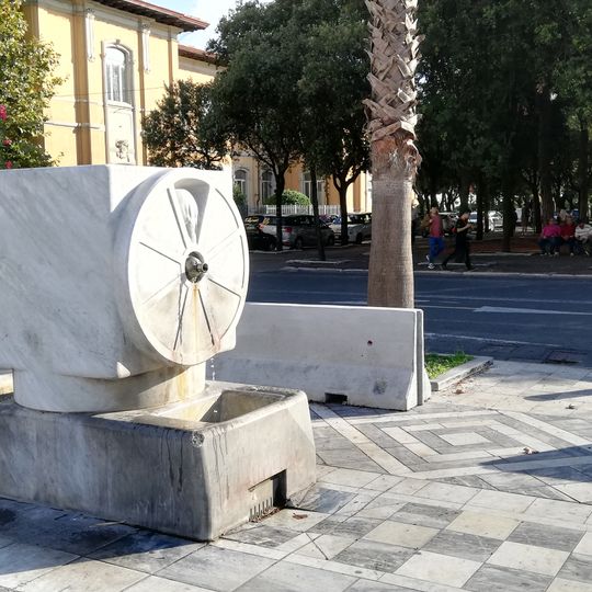 Fontana piccola di Mohammad Sazesh