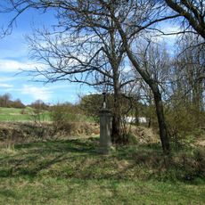 Kříž západně od Nezamyslic