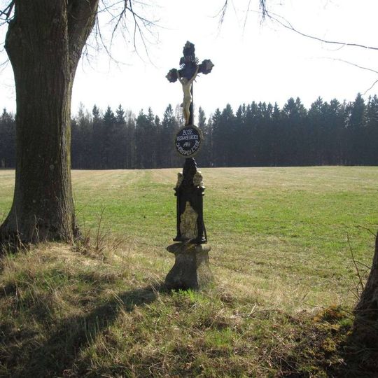 Kříž jižně od Hojovic