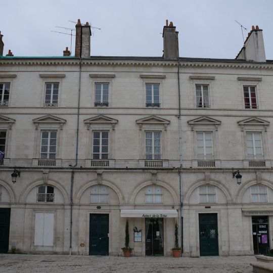 Maison, 9 place Sainte-Croix