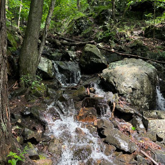 Waterfall St Hilaire