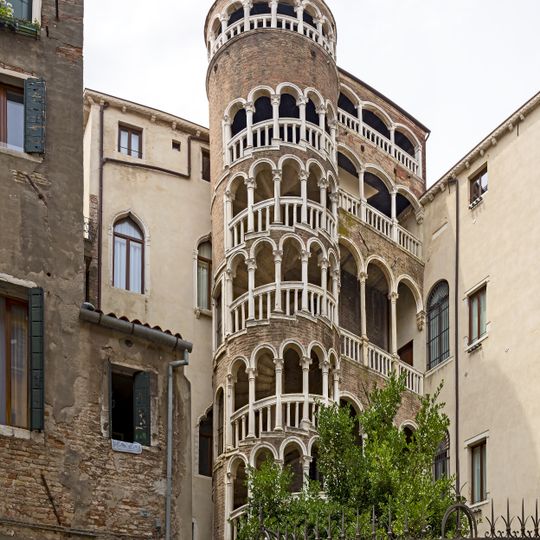 Palazzo Contarini del Bovolo