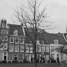 Begijnhof 16, Amsterdam