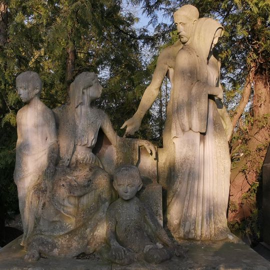 Denkmalgeschützte Objekte auf dem Friedhof Weinböhla