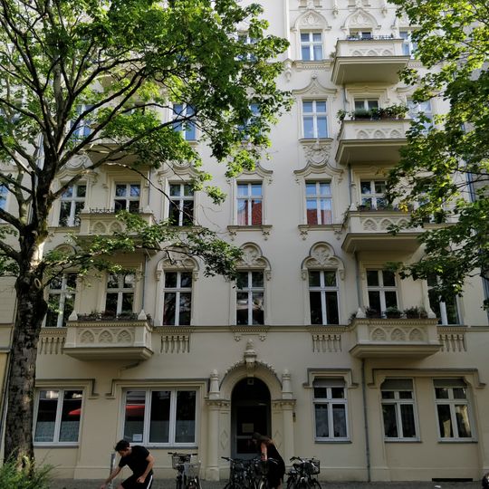 Mietshaus Wiclefstraße 48