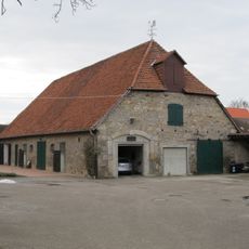 Auf der Burg, Scheune