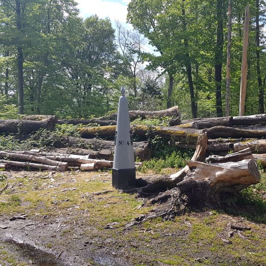 Belgium-Netherlands boundary stone no. 4