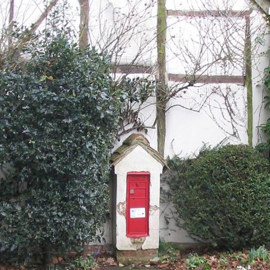 Letterbox Cottage Including Attached Post-Box To North