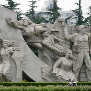 Longhua Revolutionary Martyrs Cemetery