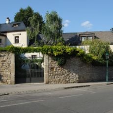 Scharingerhof, Knochenhof, Mühle am Holzertor