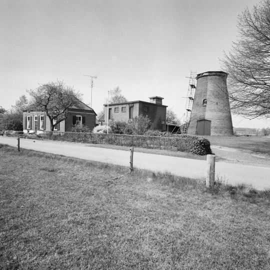 Maalderijgebouw met twee aanbouwen