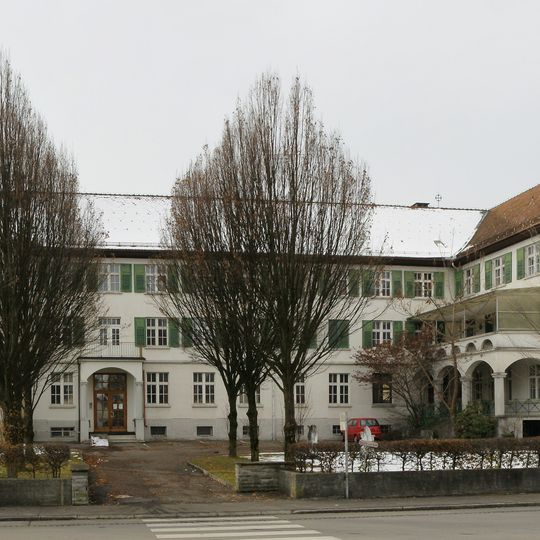 Versorgungs- und Entbindungsheim