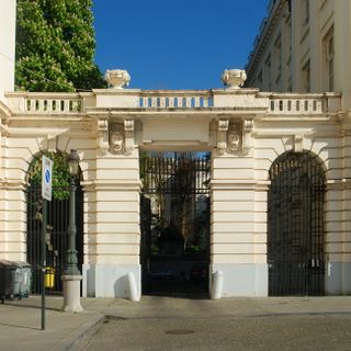 Portiques de la place Royale de Bruxelles
