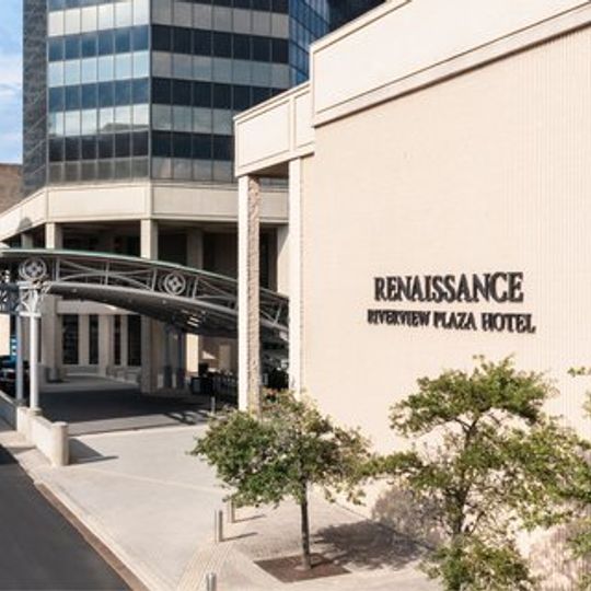 Renaissance Mobile Riverview Plaza Hotel
