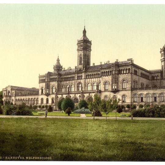 Leibniz University Hannover