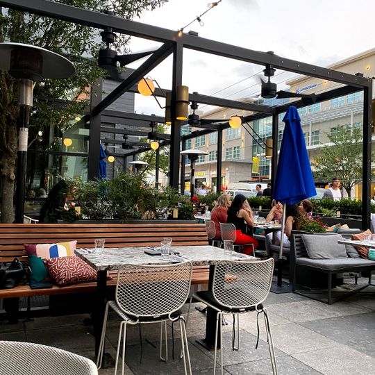 Earl's Kitchen+Bar