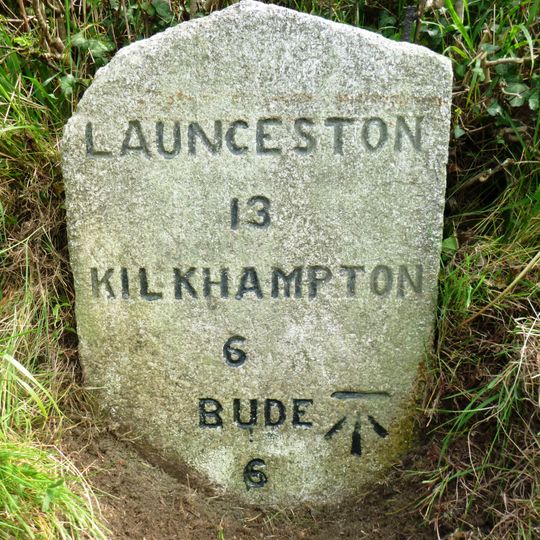 Milestone, N of Jewells Cross