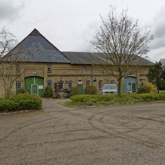 Wohn- und Wirtschaftsgebäude