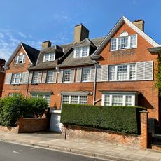 49 And 51, Frognal