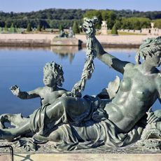 Nymphe et jeune triton