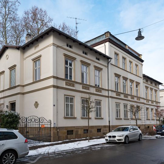 Schützenstraße 26, 28