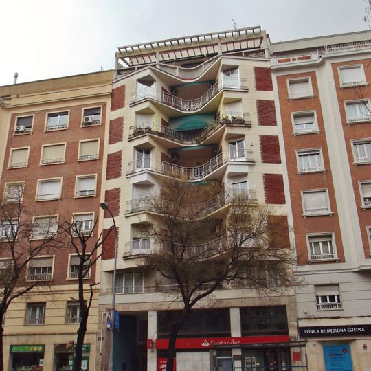 Viviendas en Luchana 19