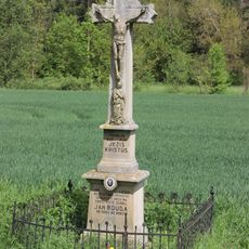 Kříž severně od Bačkovic