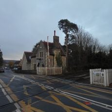 460, Station Road