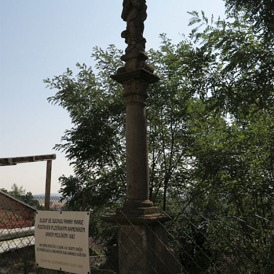 Sloup se sochou Panny Marie