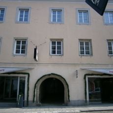 Bürgerhaus, Wohn- und Geschäftshaus