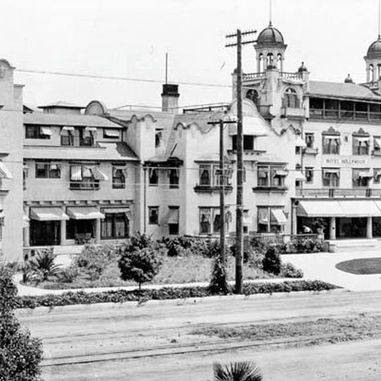 Hollywood Hotel