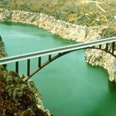 Ricobayo Arch Bridge