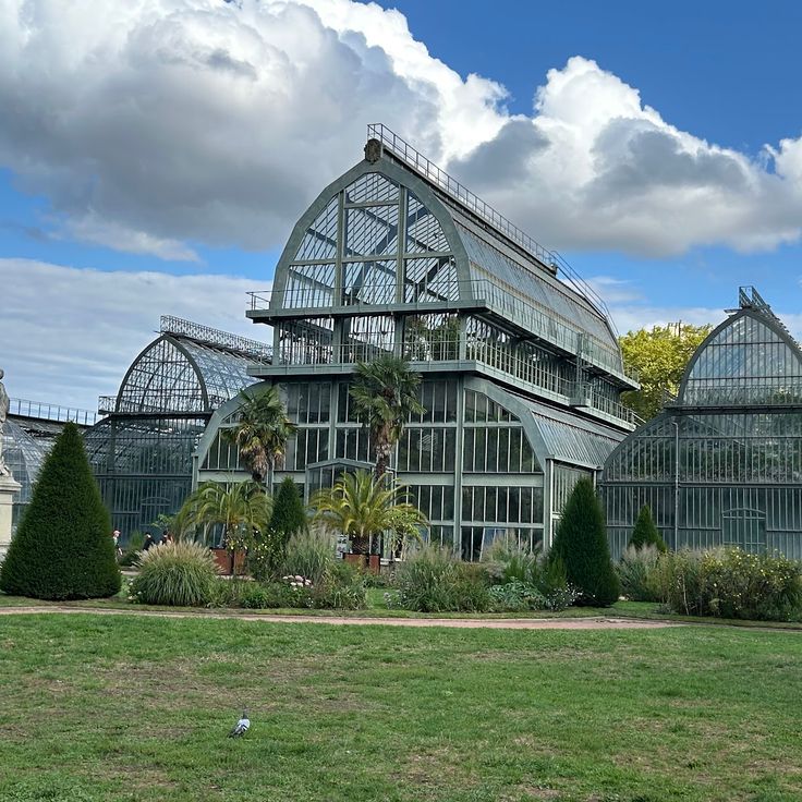 Large Greenhouses