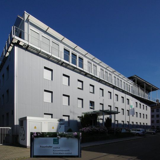 Fraunhofer-Institut für Kurzzeitdynamik, Ernst-Mach-Institut