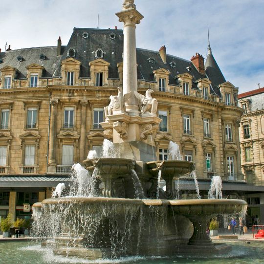 Fontaine monumentale