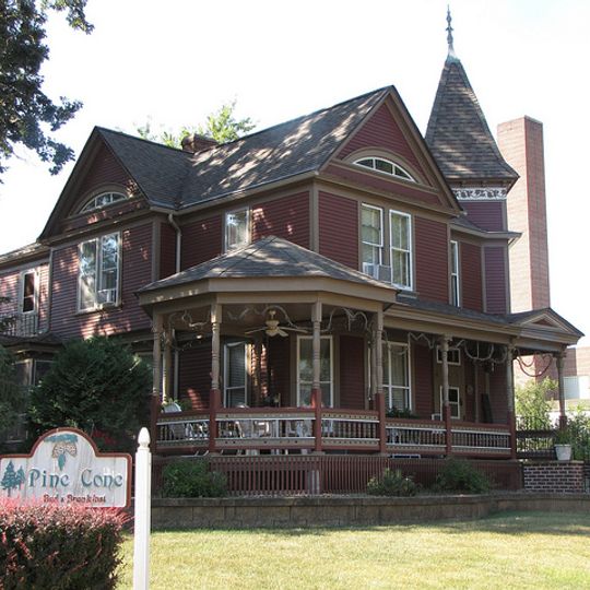 William R. Wolf House