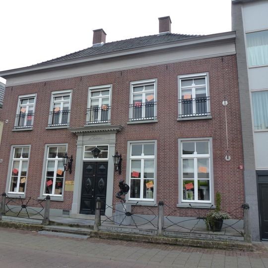 Marktstraat 10, Helmond