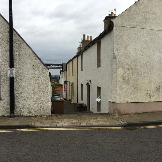 North Queensferry, 10-14 Main Street