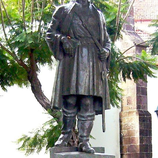 Estátua de Tristão Vaz Teixeira
