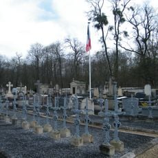 Chantilly (Du Bois Bourillon) Cemetery