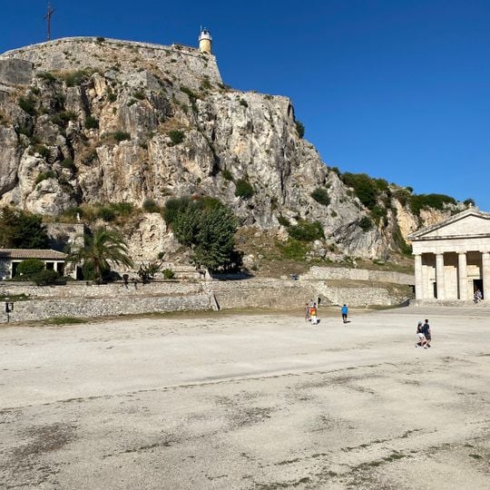 Venetian well of Old Fortress